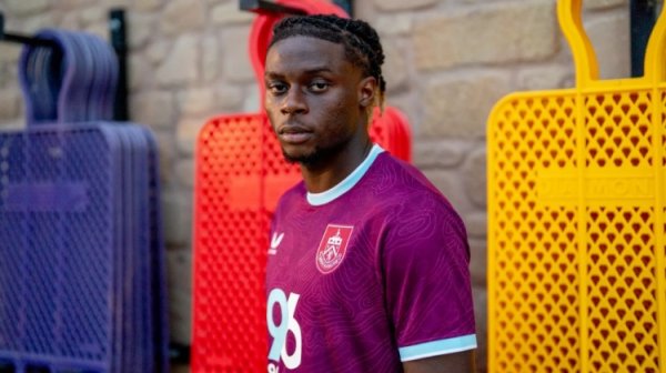 乌戈丘库：伯恩利有嘻是图的操办，能为球队建造英超简直太棒了