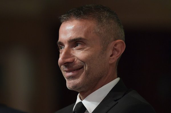 卖场开业！英媒：阿森纳今夏卖东谈主收入仅857万镑，正戮力倾销5球员