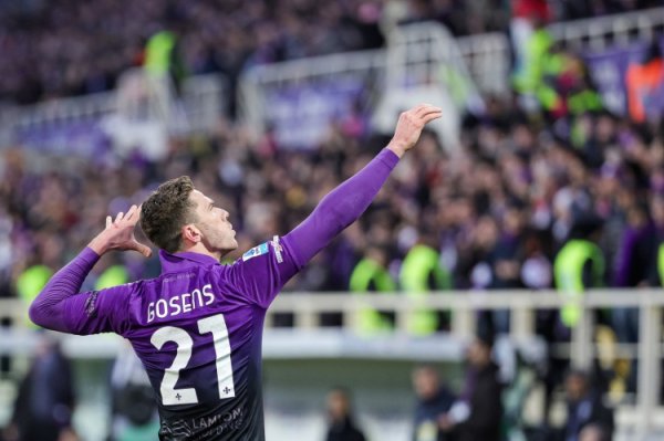 记者：亚特兰大1200万欧报价戈森斯，当今佛罗伦萨不思放东谈主