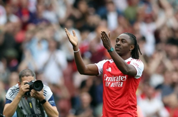 埃泽：13岁被解约时我就祷告能总结 我了了枪手10号球衣的道理