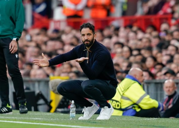 阿莫林：进球后咱们不应该只思守住，舍什科还需要工夫合乎