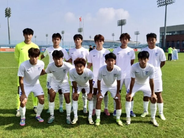 第四届中青赛：大连英博U19队8-0投降江西庐山U19队 李东宸戴帽