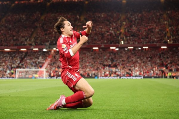 迪马：基耶萨将干预利物浦的欧冠名单，顶替重伤的莱奥尼