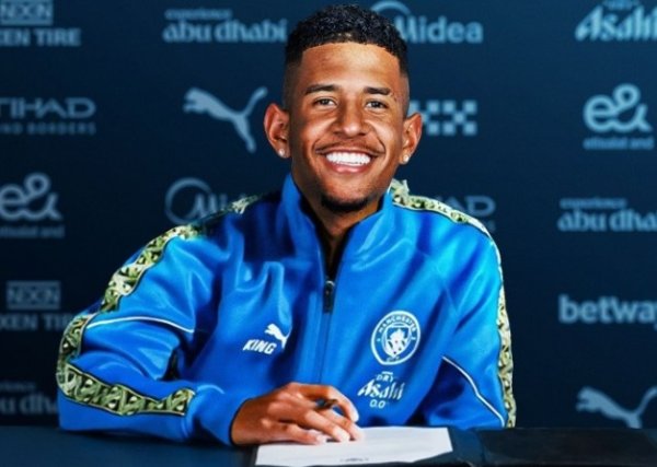 押宝！英媒：曼城隔绝热刺7000万报价萨维尼奥，顾忌成帕尔默第二