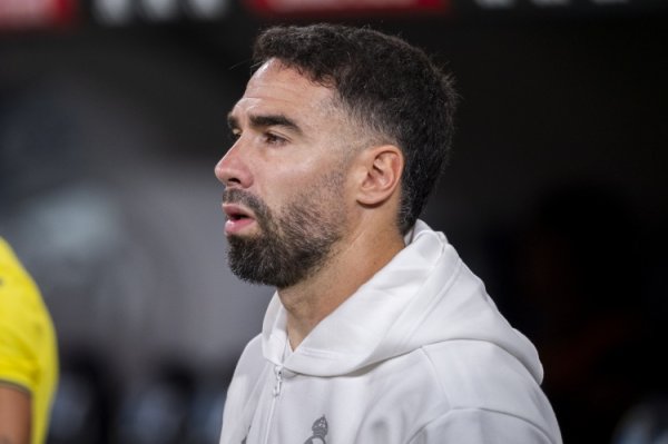 记者：卡瓦哈尔正积极康复中，皇马和球员观念是赶在国度德比复出