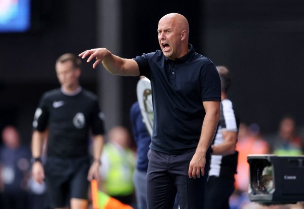 斯洛特：伊萨克还需要时候 之后有伏击比赛需要专揽好声势