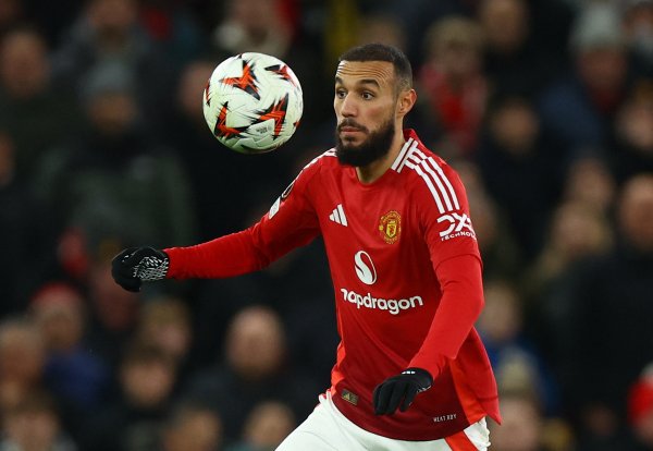 标晚报曼联伤情：马兹拉维可能出战利物浦，利马有望年底前复出