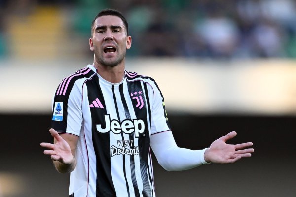 法尔克：拜仁冬窗不测弗拉霍维奇，尤文要价1500万欧起