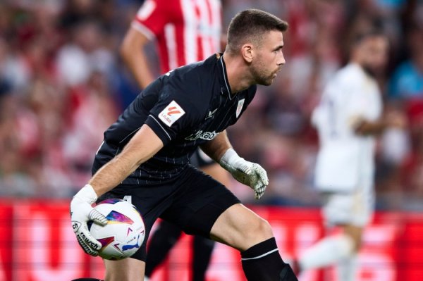 乌奈-西蒙：亚马尔的进步空间相称大，但愿他能管制好我方的名声