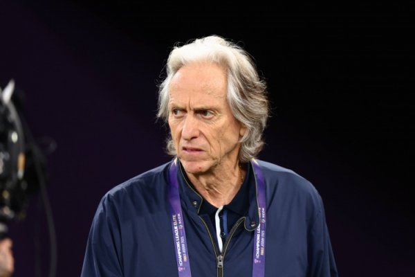 顺利主帅：40岁C罗仍是队中速率第二快球员，他便是葡萄牙的璀璨