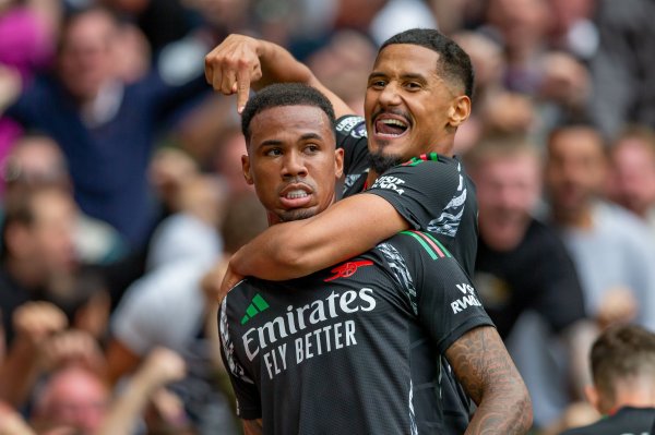 坚不能摧！阿森纳通顺两场英超让敌手零射正，前次是03-04赛季