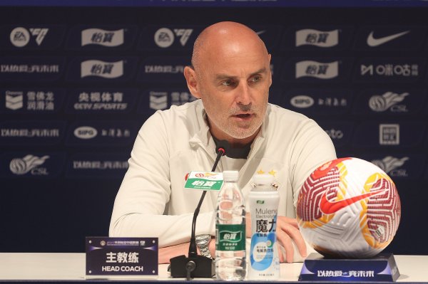 留在海港！英媒：穆斯卡特握教流浪者告吹，他难以秉承引援时势