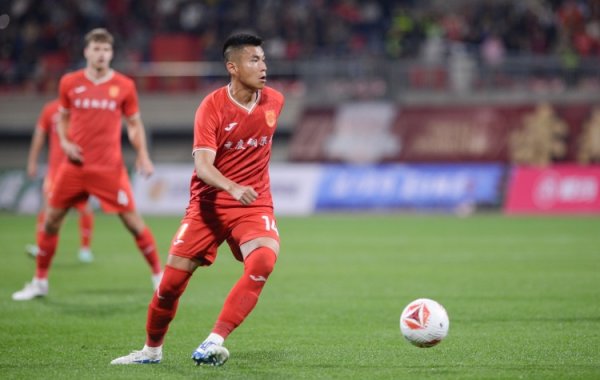 黄希扬：但愿在向余望们身上能结束寰球球迷的愿望，走向世界杯