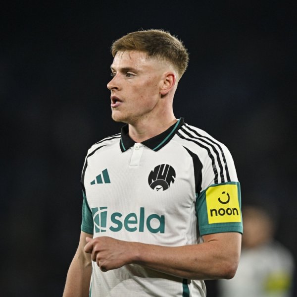 巴恩斯转为苏格兰遵守可能：不排斥可能 看到他们晋级果真很棒