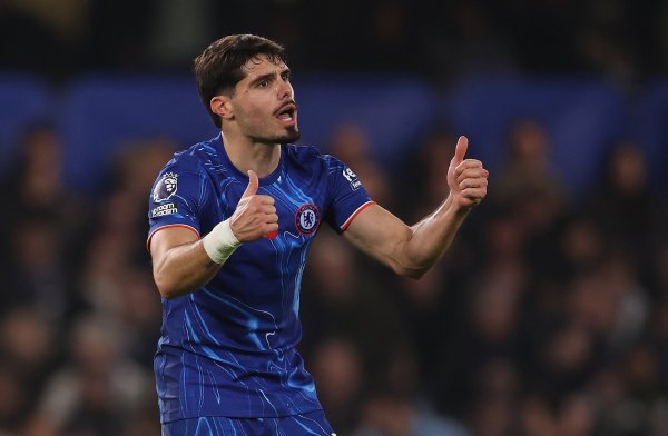 破门助切尔西取胜！内托：昨天我考试头球时还被队友取笑