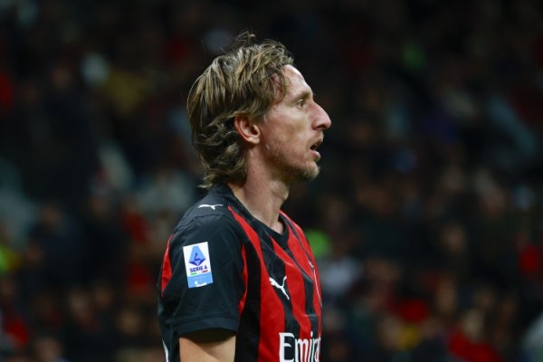 博班：既然魔笛莫得回萨格勒布迪纳摩，那么我很快意他遴选了米兰