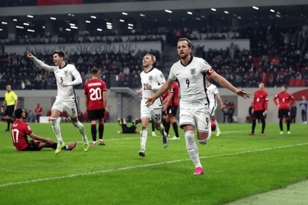 TA: 英格兰显耀依赖于其中轴线, 他们是球队出路所系的存在