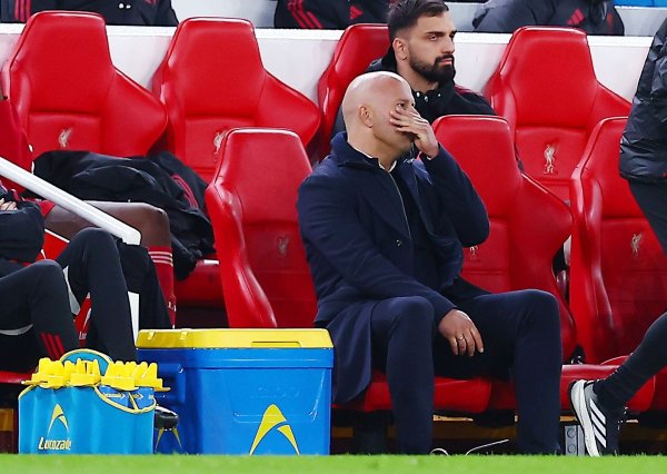 斯洛特：中场时没东说念主料猜度会输1-4，我也在反想我方的选择