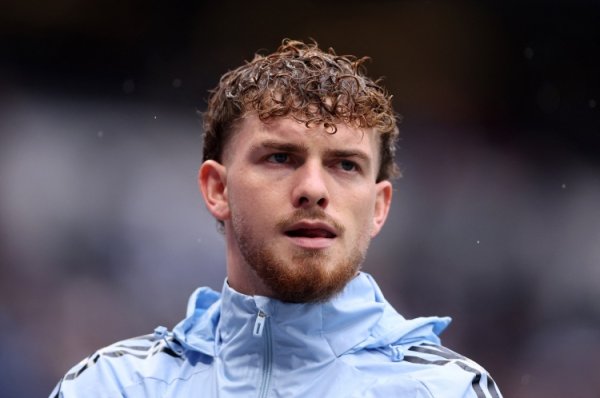 埃梅里：球队的其他球员说明极端好，这是埃利奥特未能上场的原因