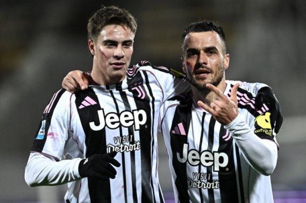 向暴力说不！维持公益举止，本轮意甲整个球员面颊涂上一抹油彩