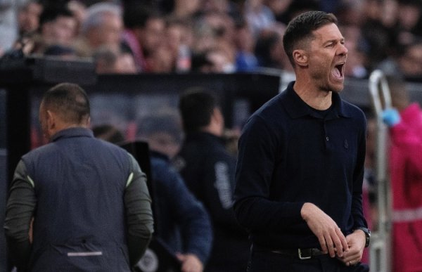 卡尼萨雷斯：皇马要紧组织毫无眉目，球队堕入了严重危急