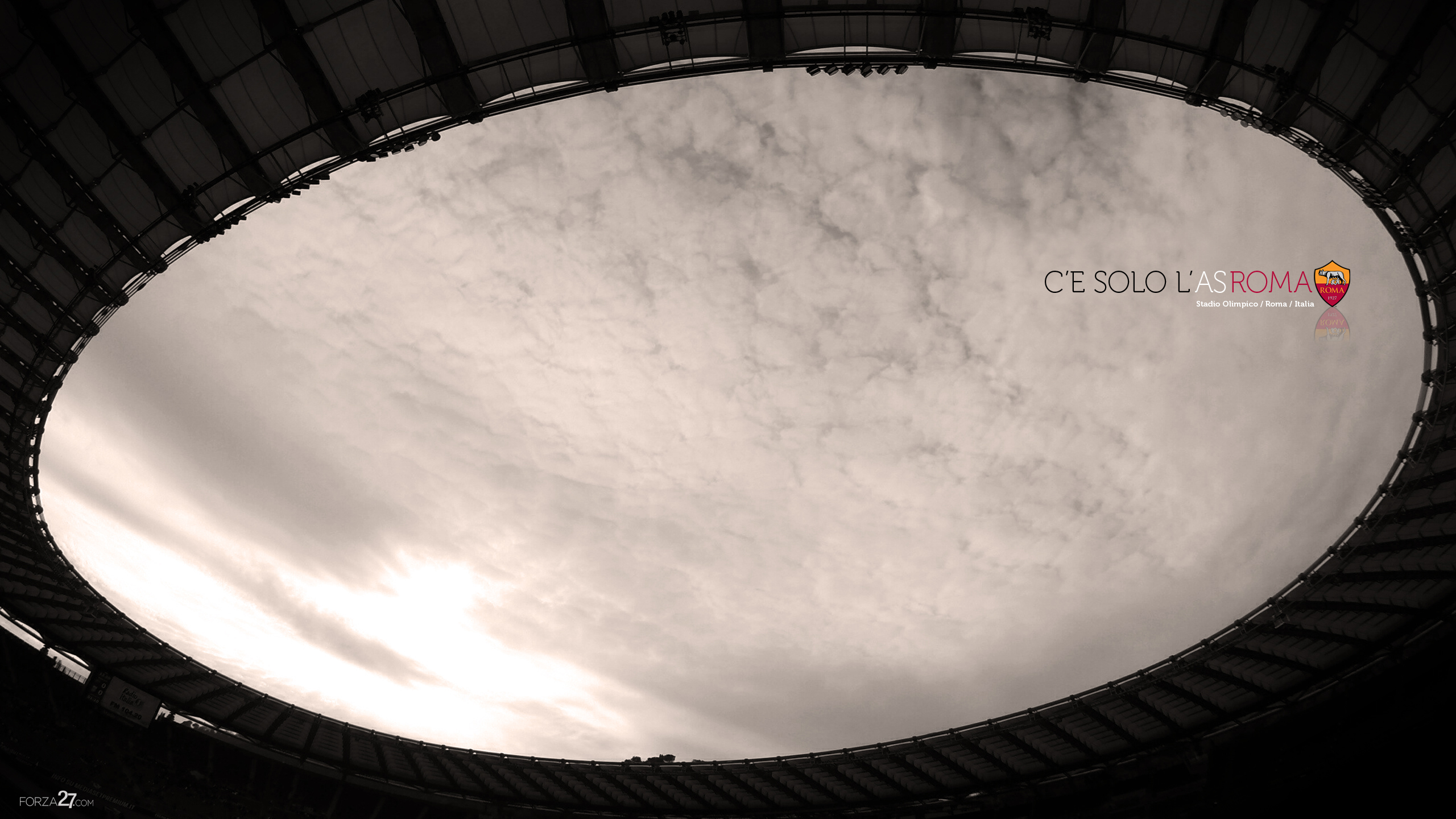 可惜！莫德里奇直塞、福法纳脚后跟作念球，莱奥抽掷中框